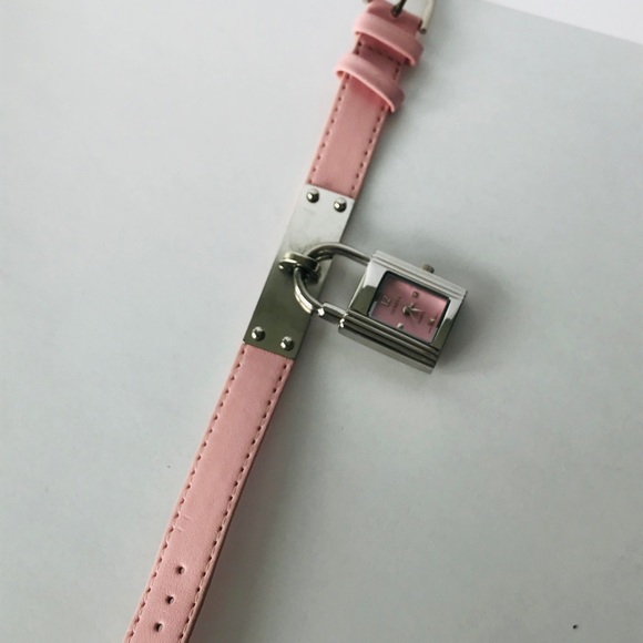 GENEVA PINK LOCK LOCKET DESIGNER KELLY WATCH LOVE - Picture 2 of 6